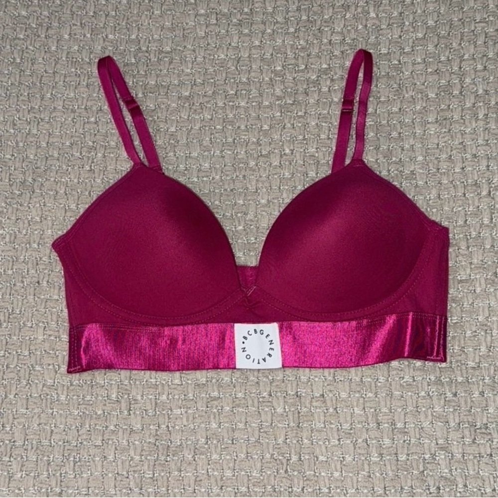 BCBGeneration Women's Magenta Pink Wireless Lightly Lined T-Shirt Bra 34c
